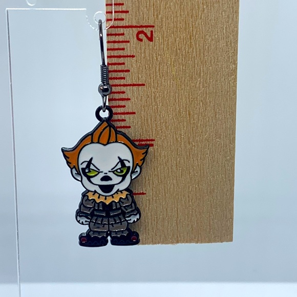 Halloween Earrings Pennywise - Picture 3 of 4